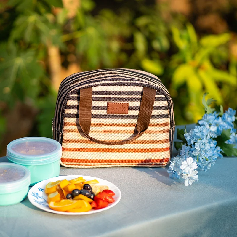 Lunch bags with a reflective exterior for increased visibilityQutub Stripes Lunch Bag