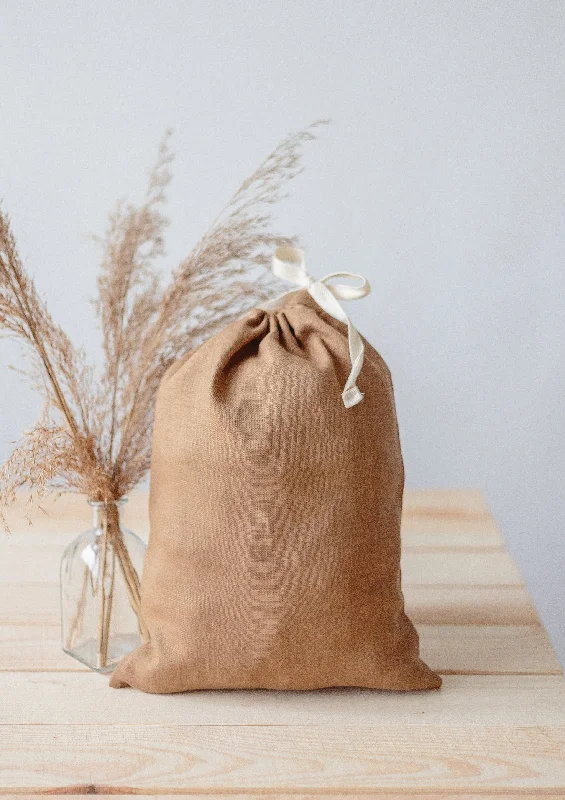 Thermal storage bags for maintaining the temperature of perishable goodsCaramel Brown Linen Drawstring Storage Bag