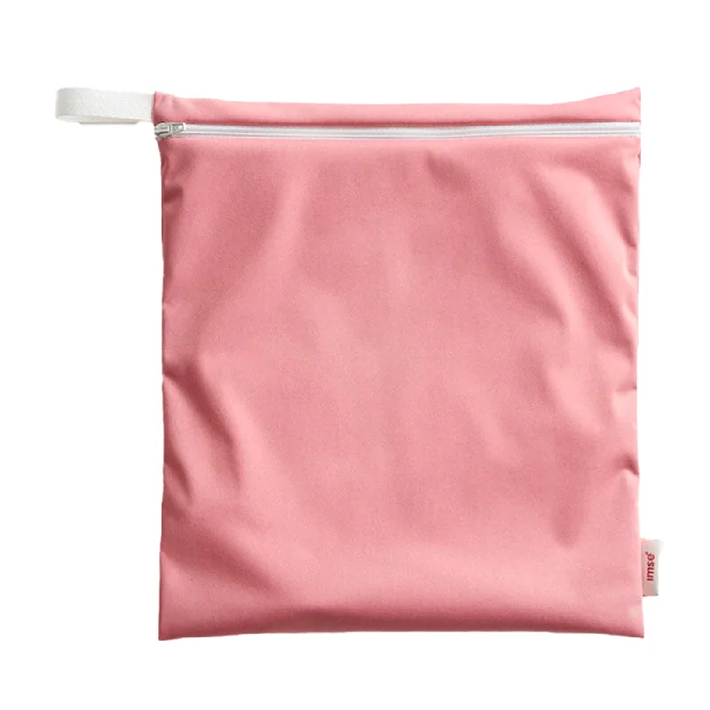 Labeled storage bags for easy identification of contentsImse Vimse Medium Wet Bag - Pink