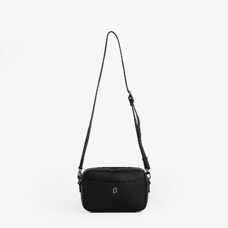 Vintage-style leather baggage with brass hardware for a classic lookHAVEN LABEL | DOUBLE BAY CROSSBODY | BLACK