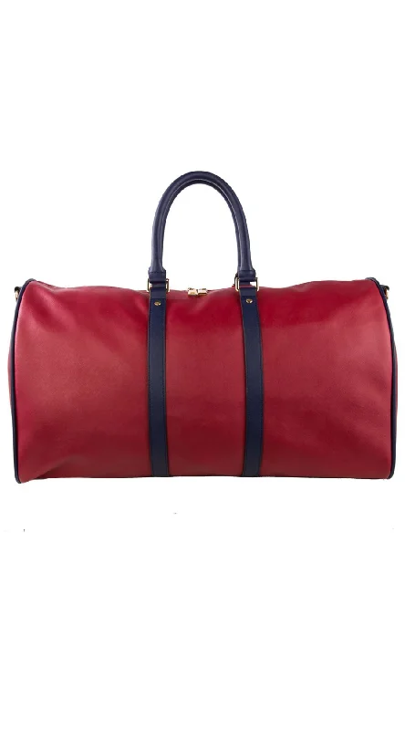 Compact carry-on baggage with multiple compartments for short tripsSOJOURNE DUFFLE BAG BURGUNDY/NAVY