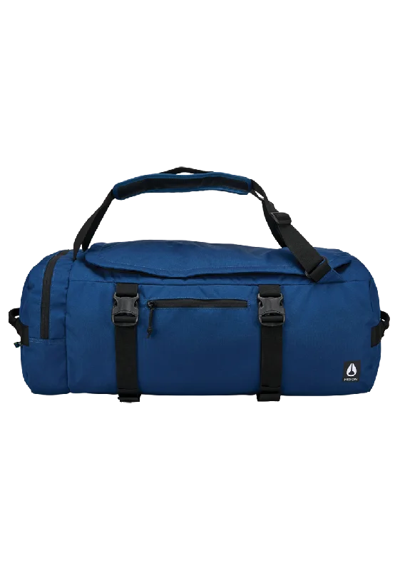 Hiking duffel bags with a hydration bladder pocket for staying hydratedEscape 60L Duffel - Navy / Black