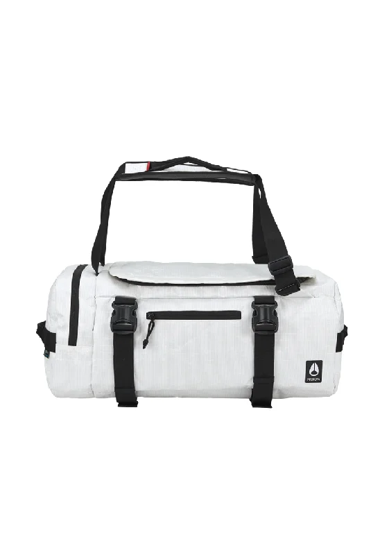 Canvas duffel bags with reinforced corners for increased durabilityEscape Duffel 45L - NS - White Ultra