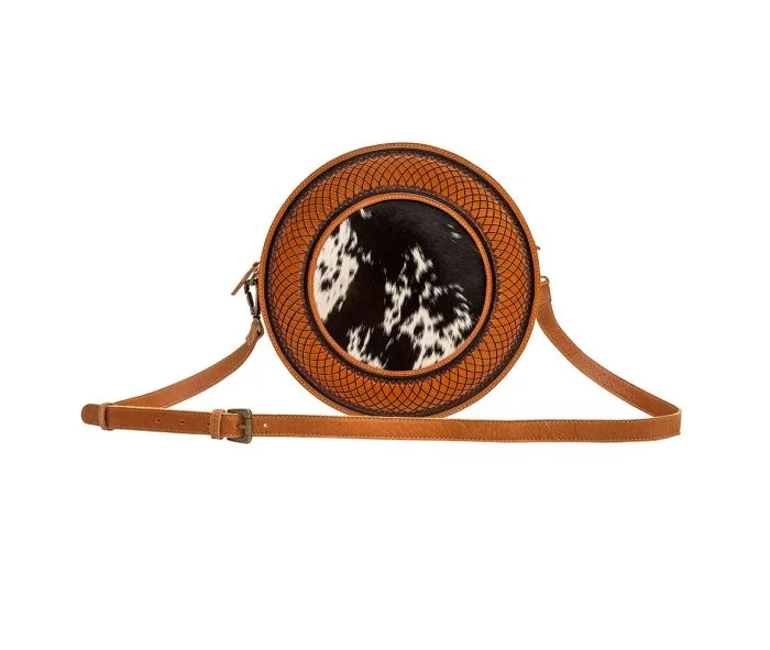 Vegan leather coin and key purses for eco - friendly consumersMyra Bag: "CLOUDLAND ROUND BAG"