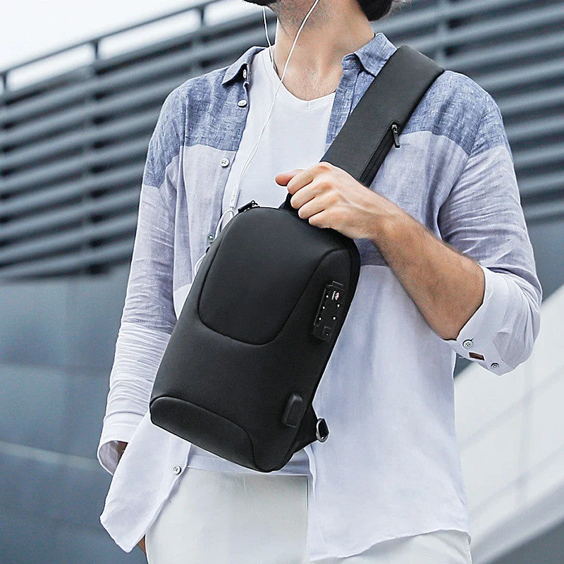 Men's convertible backpack that can be worn as a messenger bagBurglar Proof Shoulder Bag USB Charging Men's Oxford Cloth